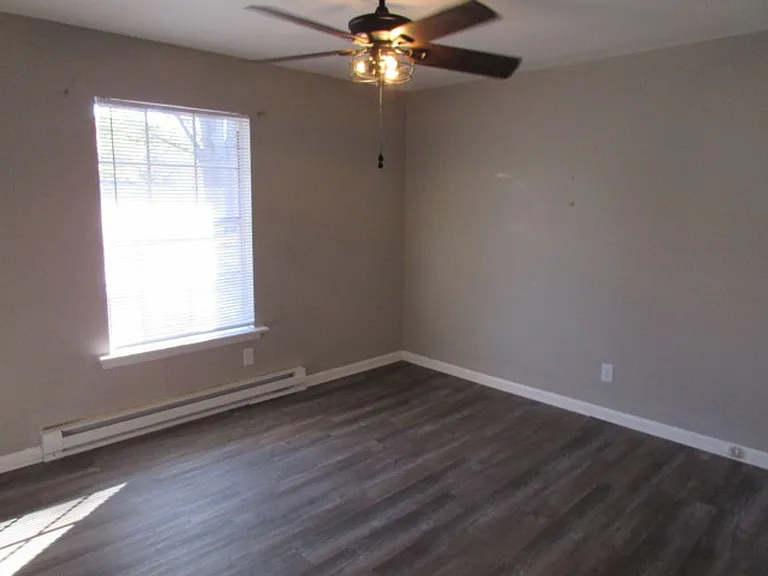 507 Hasty St — Photo 5