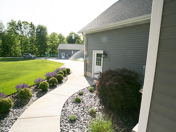 4th image of 13672 Paul Lin Ln