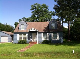 3416 27th St, Port Arthur, TX 77642