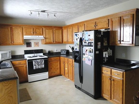 5th image of 108 Fort Cir