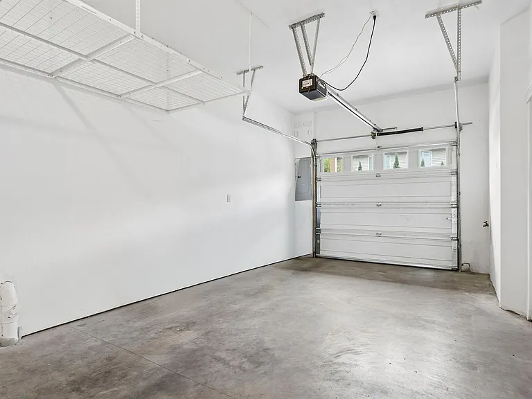 4830 SW View Point Ter — Photo 31