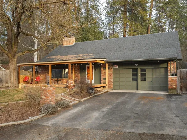 15908 N Azure Dr, Spokane, WA 99208