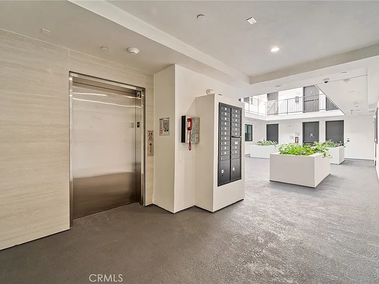 7510 Sepulveda Blvd #101 — Photo 6