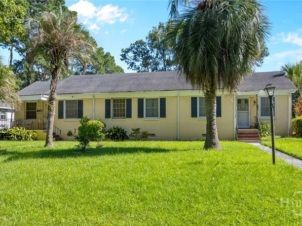 201 E 65th Street, Savannah, GA 31405