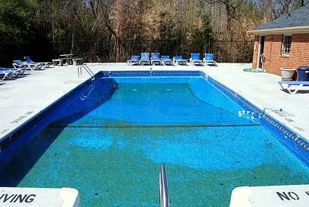 Winfield Chase Apartments — Photo 2