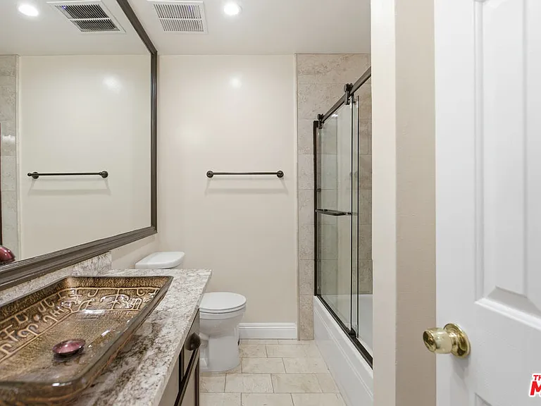 8710 Belford Ave #207B — Photo 8