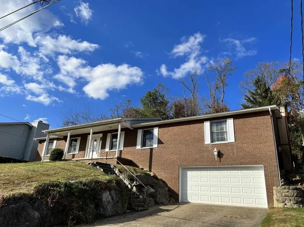 76 Garwood Dr, Huntington, WV 25705