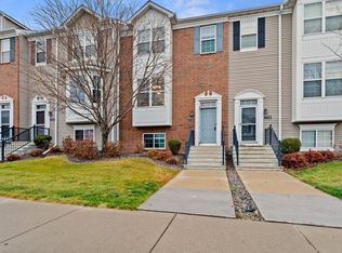 7723 Elm Grove Ct, New Hope, MN 55428