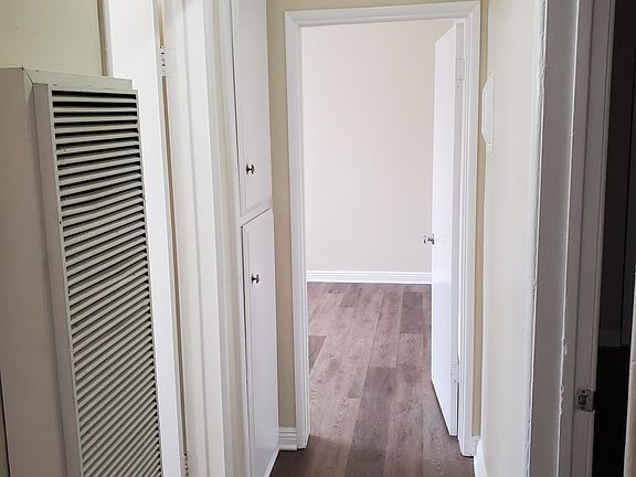 3rd image of 16724 Yukon Ave #2