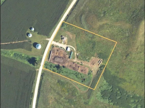 14827 Oak Ave, Castana, IA 51010