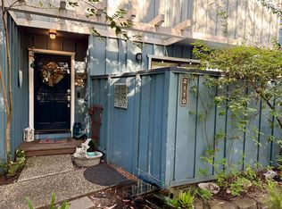 2110 Wharf Rd, Capitola, CA 95010