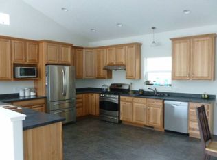 9 Hollow Crest Rd, White Salmon, WA 98672