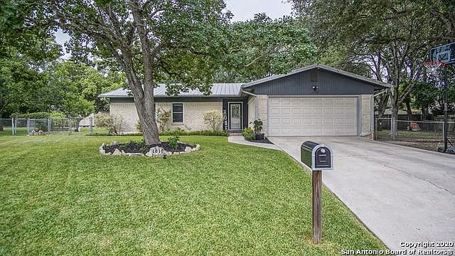 1st image of 1019 Clover Cir
