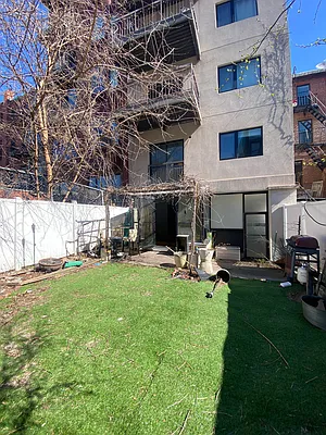 Rented by Douglas Elliman | media 7