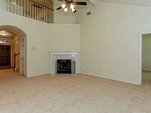 2nd image of 17127 Fairway Glen Ct