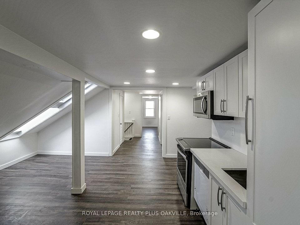 1st image of 564 Lyons Ln #2