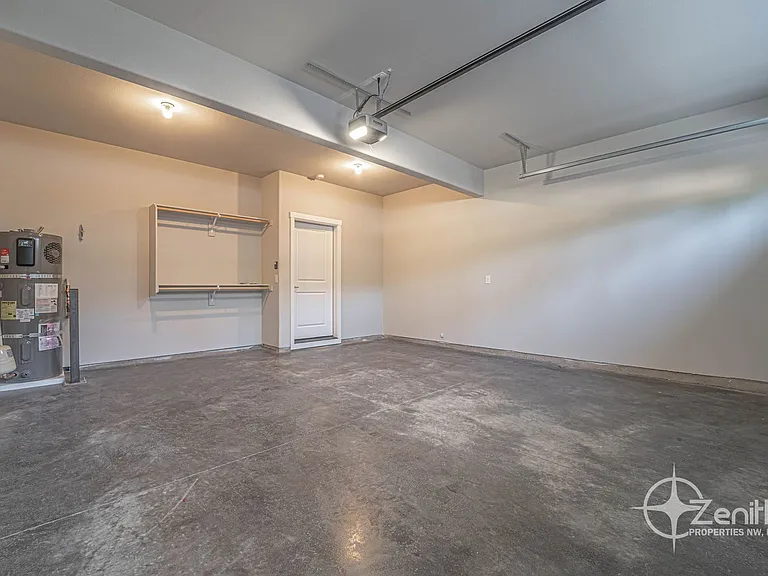 4939 NE 2nd Ct — Photo 16