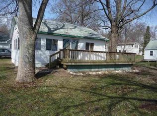 1747 N Eastman Rd, Edgerton, WI 53534