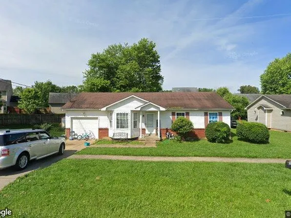 101 Academy Ln, Radcliff, KY 40160
