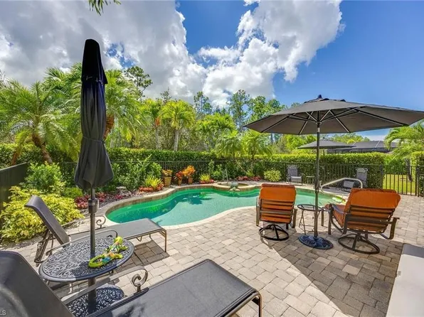 7719 Martino CIR, NAPLES, FL 34112