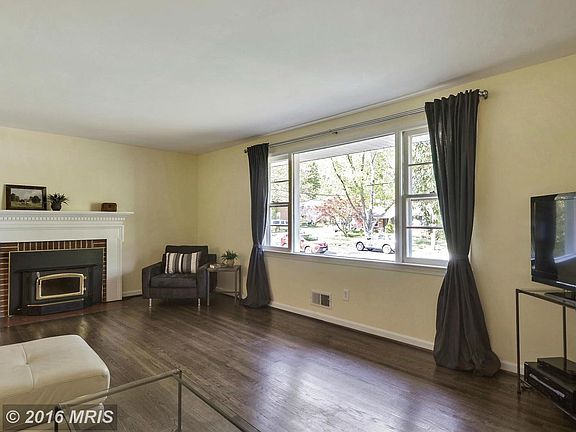 4th image of 4308 Frankfort Dr