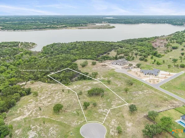 10134 Sweet Lilly Trl, Gatesville, TX 76528