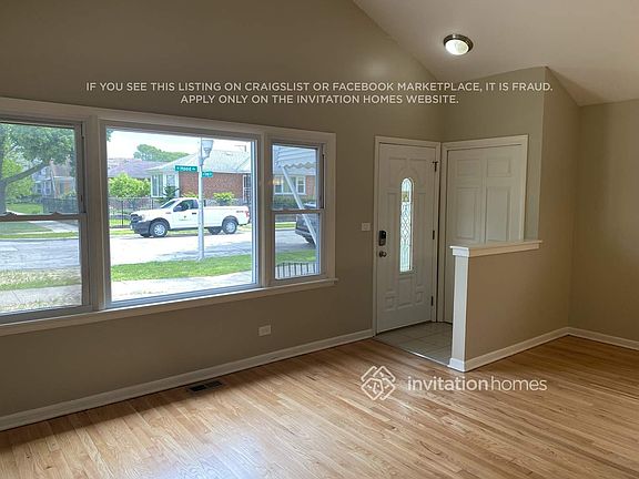 2nd image of 3130 W Hood Ave