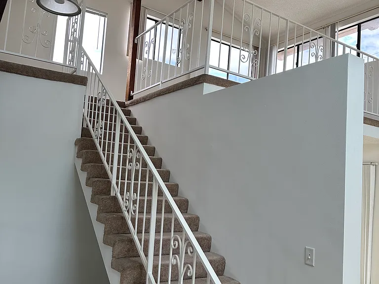 1823 Armour Ln #1 — Photo 1