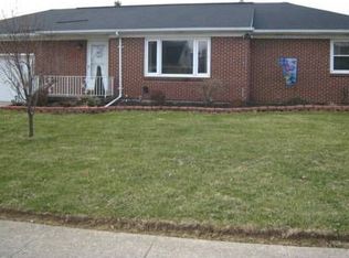 2665 Home Orchard Dr, Springfield, OH 45503