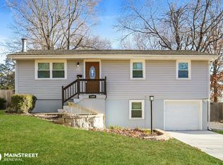 1509 McClellan Dr, Liberty, MO 64068
