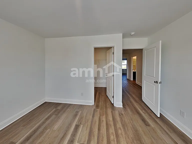4326 Effie Seward Dr — Photo 16
