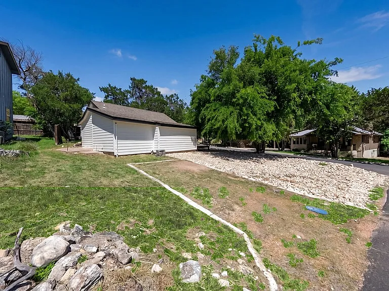 612 Tanglewood Ln — Photo 24