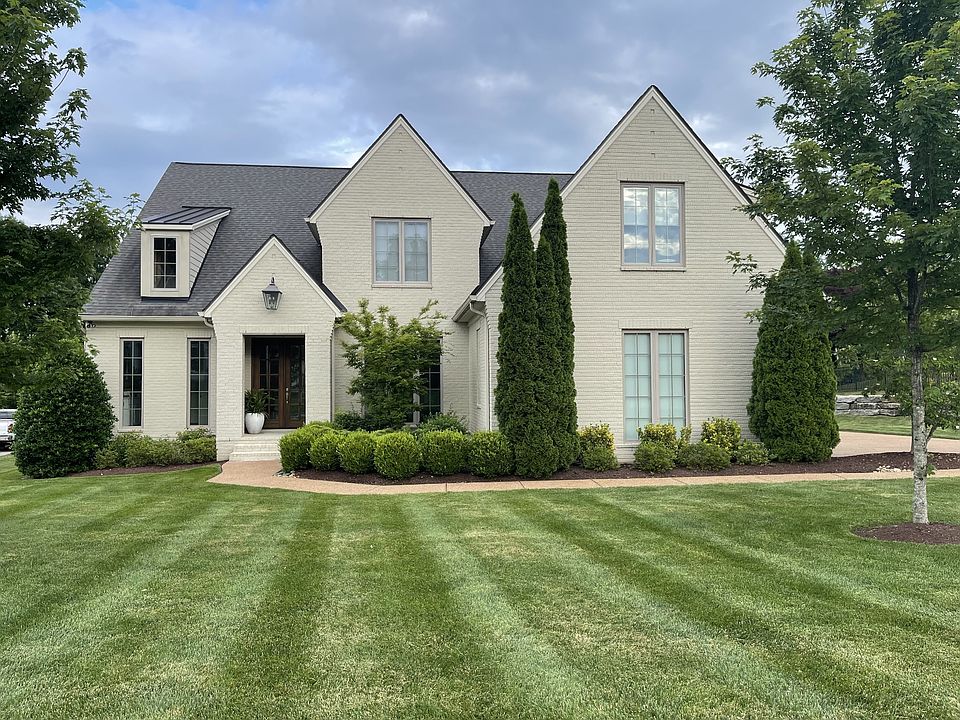1st image of 220 Belgian Rd