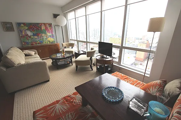 Rented by Maison International | media 24