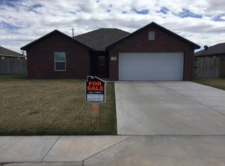 1225 Bob White Ave, Dumas, TX 79029