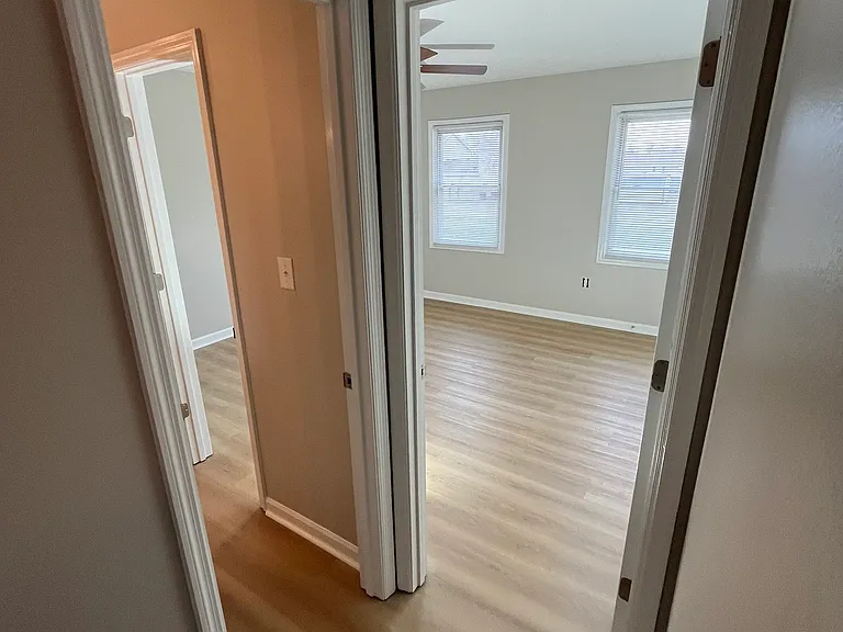 112 Lakeview Dr — Photo 14
