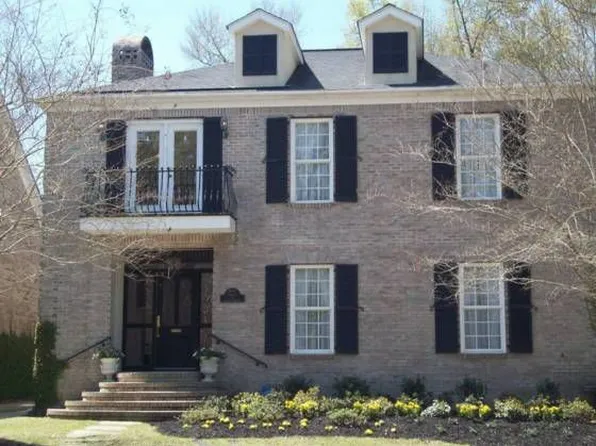 1613 Fort Conde Ct, Saraland, AL 36571