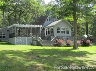 137 Leisure Ln, Many, LA 71449