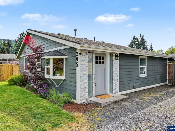 295 10th St, Lyons, OR 97358