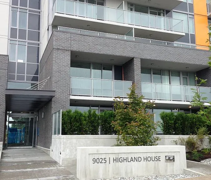 Highland Ct — Photo 1