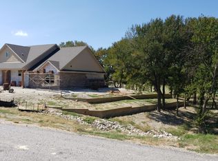 2892 Kate Dr, Farmersville, TX 75442