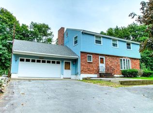 17 Hazen St, Chelmsford, MA 01824