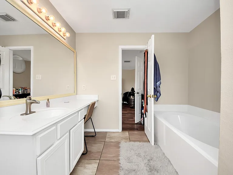 20626 Sycamore Crest Ln — Photo 12