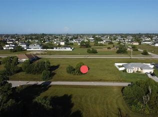 1404 NW 15th Pl, Cape Coral, FL 33993