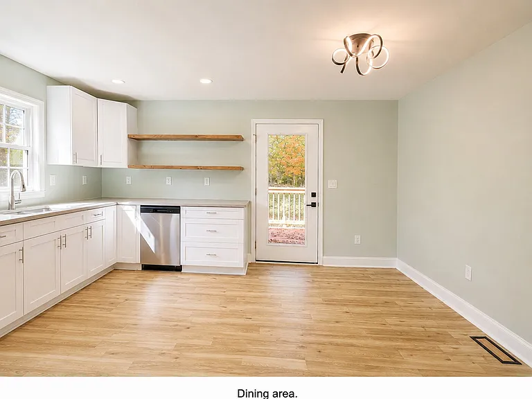 221 Grant Trl — Photo 7