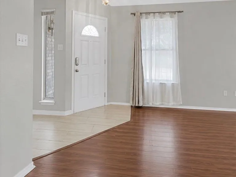 1001 Apple Cross Dr — Photo 10