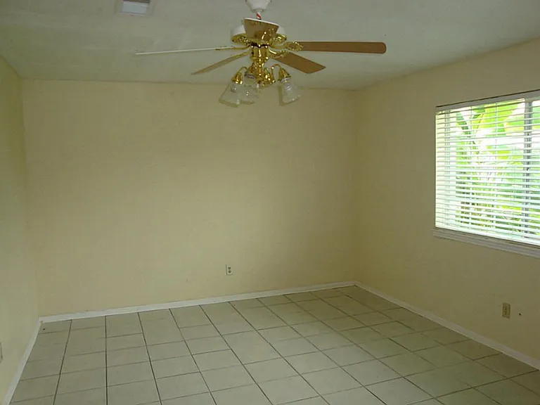 6806 Caddo Lake Ln — Photo 9