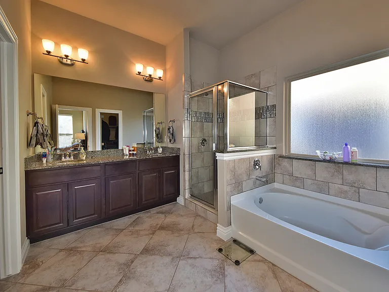 16100 Fair Winds Way — Photo 13