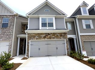 529 Arbor Crowne Dr, Lawrenceville, GA 30045