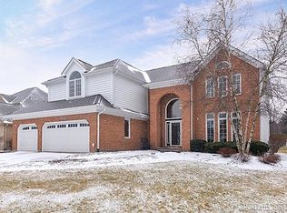 1009 Chadwick Ct, Aurora, IL 60502